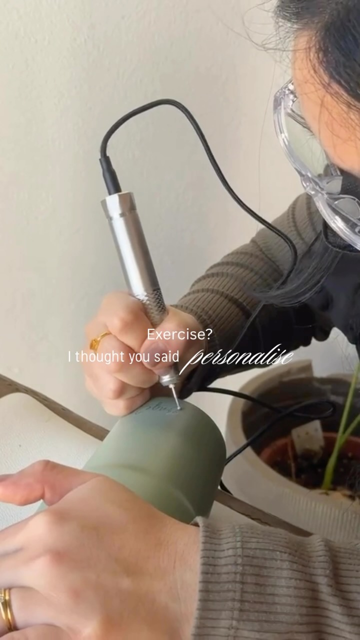Hi, I’m Flo 👋 I’m a Perth-based calligrapher, hand engraver, heat foiling and product painter specialising in live personalisation for brand activations, retail events, corporate celebrations, product launch and weddings.

hello@floryntina.com
www.floryntina.com

#perthevents #livepersonalisation #perthcalligrapher #eventactivation #perthartist